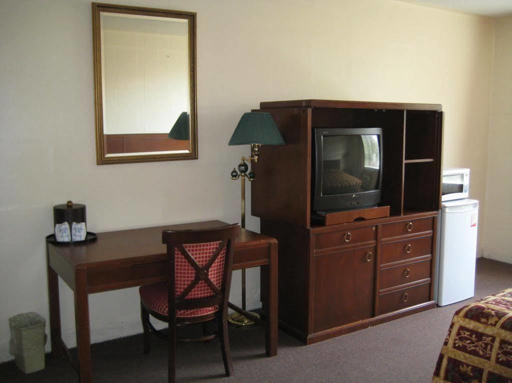 Midtown Hotel パリーサウンド エクステリア 写真